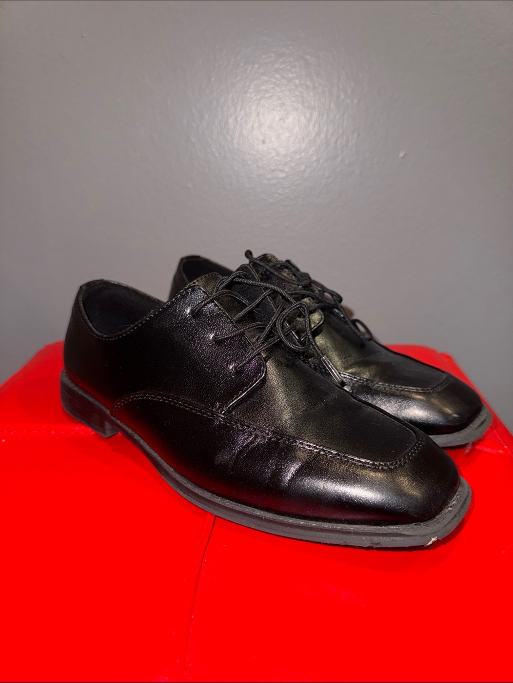 Men's Black Leather Lace-Up Dress Shoes